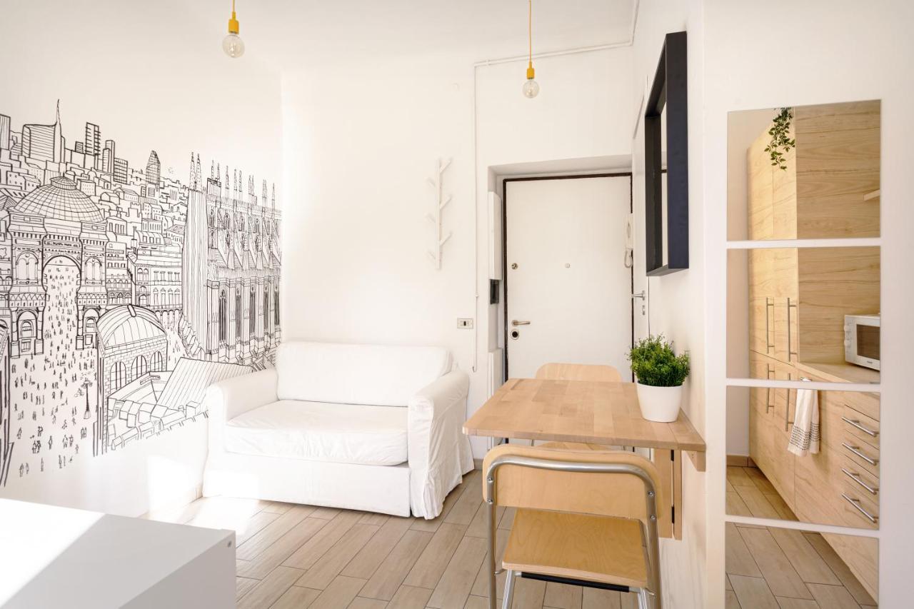 A Yellow Touch - Modern Studio In Isola Milano Eksteriør bilde
