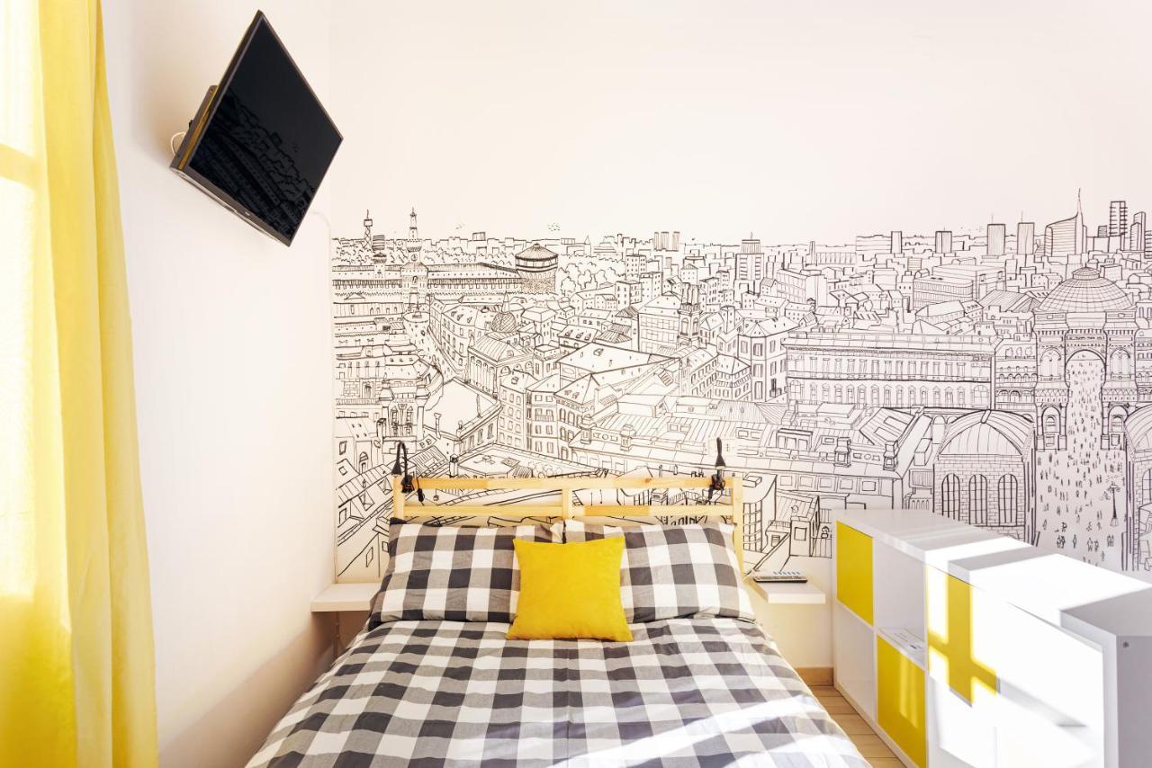 A Yellow Touch - Modern Studio In Isola Milano Eksteriør bilde